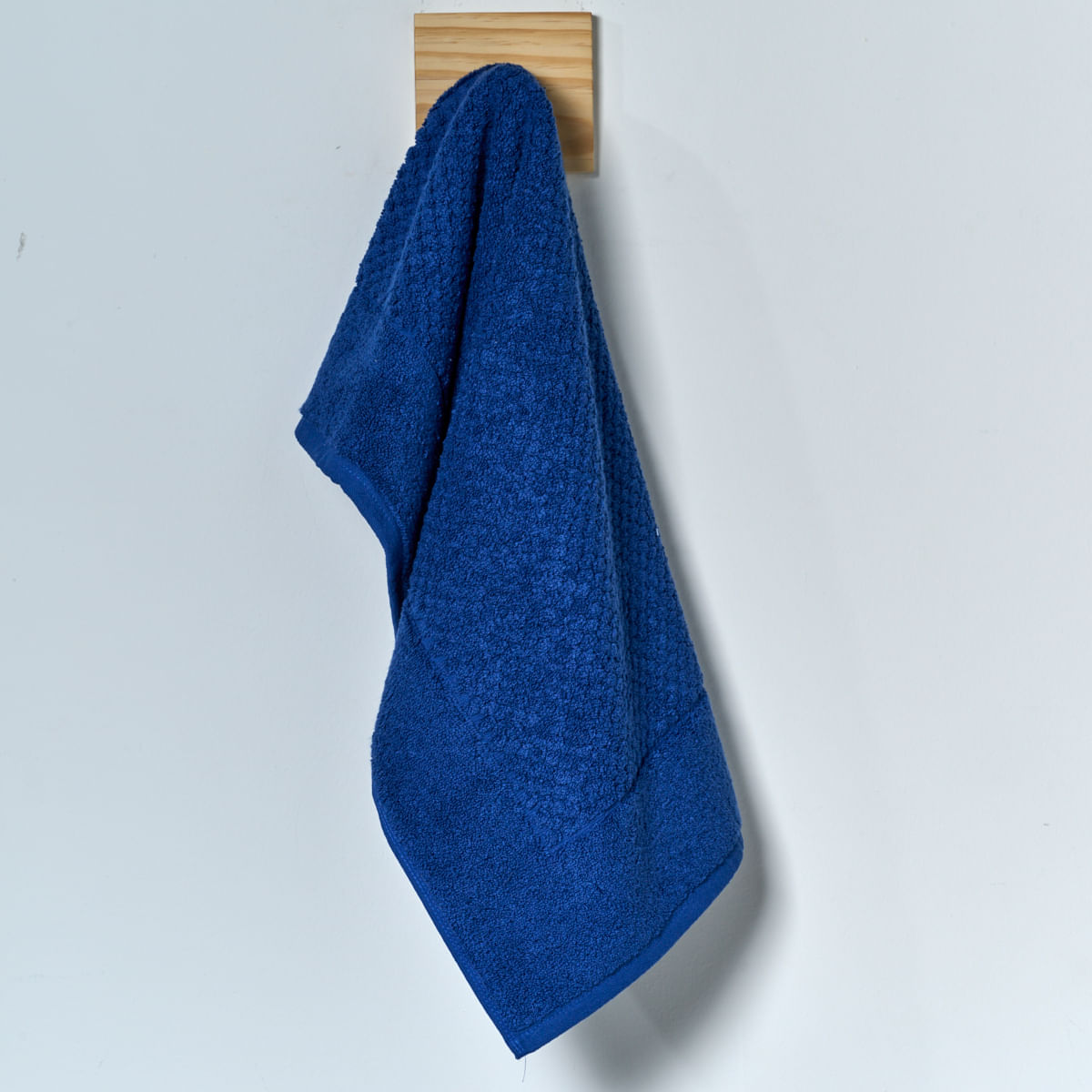 03 06 0033 Piso Seven Hundred Azul Bic 001